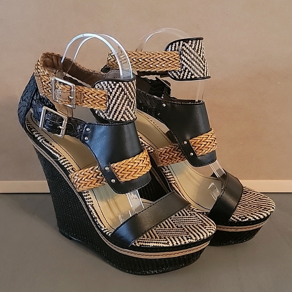 Mossimo Supply Co. Shoes - Mossimo Gladiator Wedges